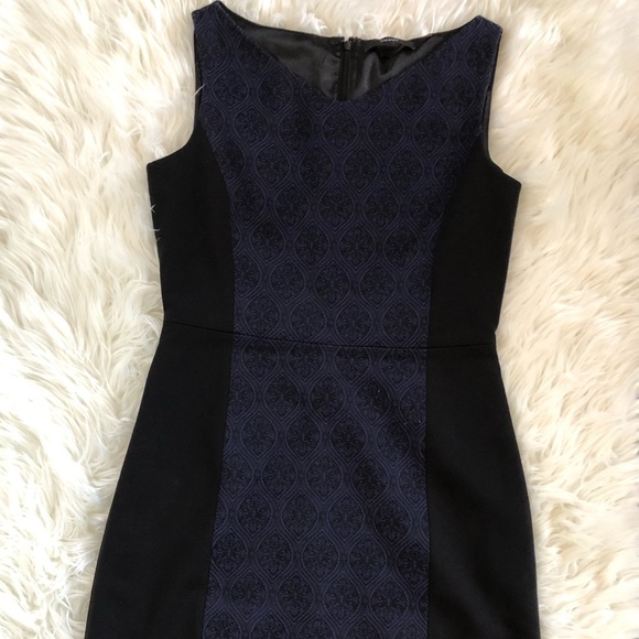 TAHARI Dress size 8 - Picture 3 of 9